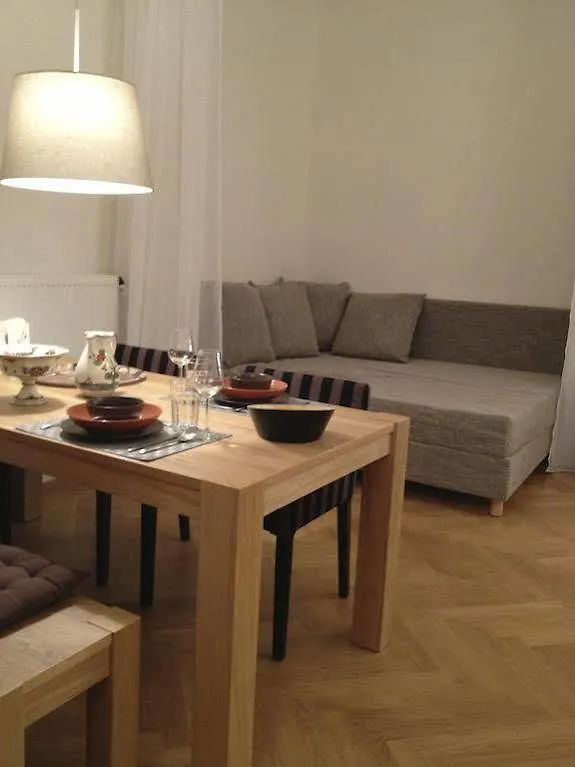 Hoheschule Apartment Courbette Wiedeń
